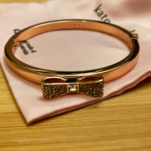 NWT kate spade Ready Set Bow Bracelet - Picture 2 of 6